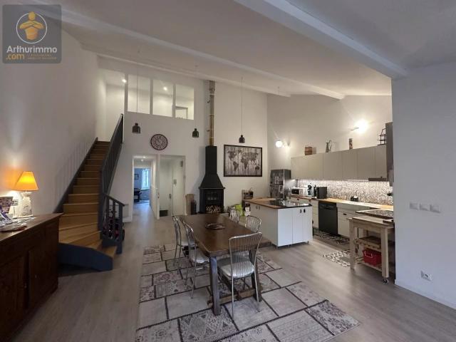 Maison 7 pièces 210 m²