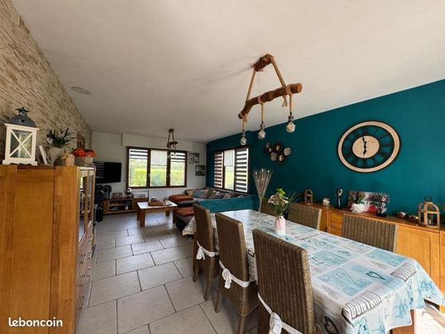 Maison 7 pièces 210 m²