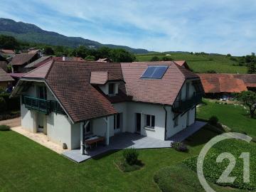 Maison 7 pièces 210 m²