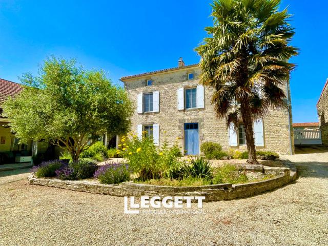 Maison 7 pièces 210 m²