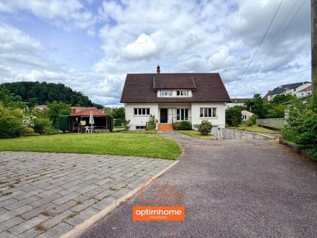 Maison 7 pièces 210 m²
