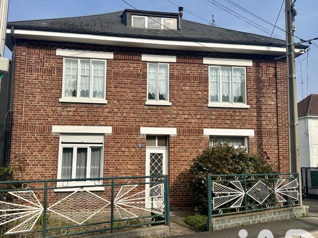 Maison 7 pièces 210 m²