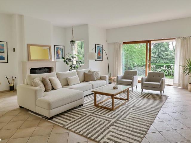 Maison 7 pièces 210 m²