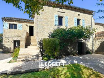 Maison 7 pièces 210 m²