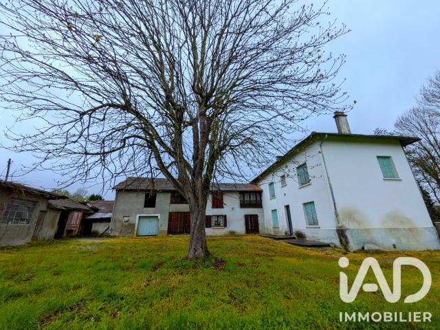 Maison 7 pièces 210 m²