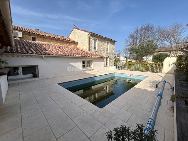 Maison 7 pièces 210 m²