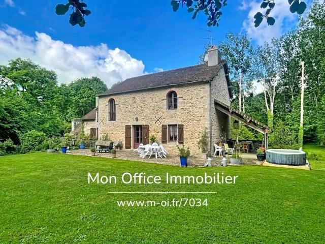 Maison 7 pièces 210 m²