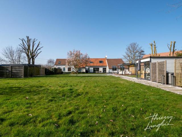Maison 7 pièces 210 m²