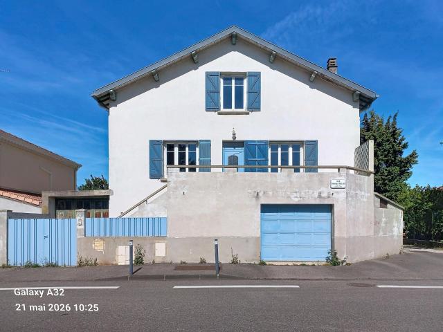 Maison 7 pièces 210 m²