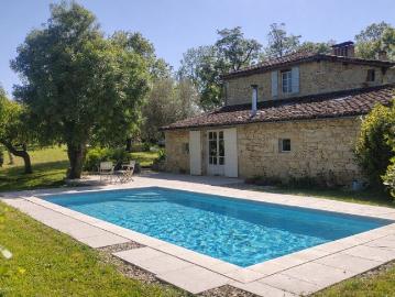 Maison 7 pièces 211 m²