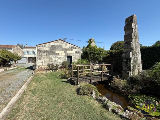 Maison 7 pièces 211 m²
