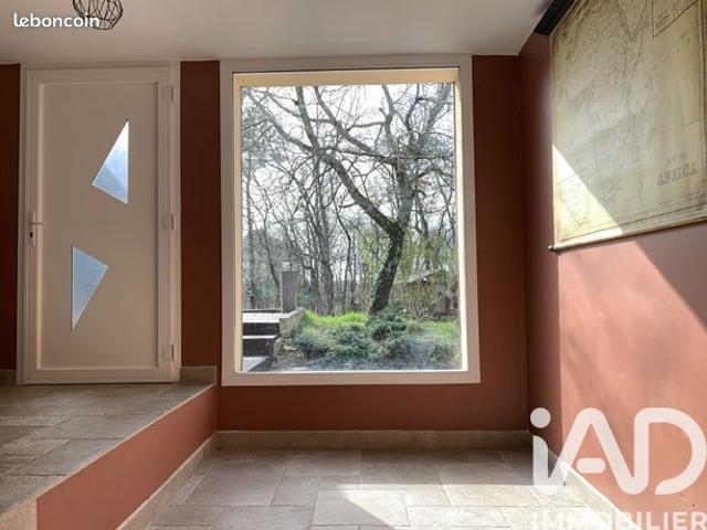 Maison 7 pièces 211 m²