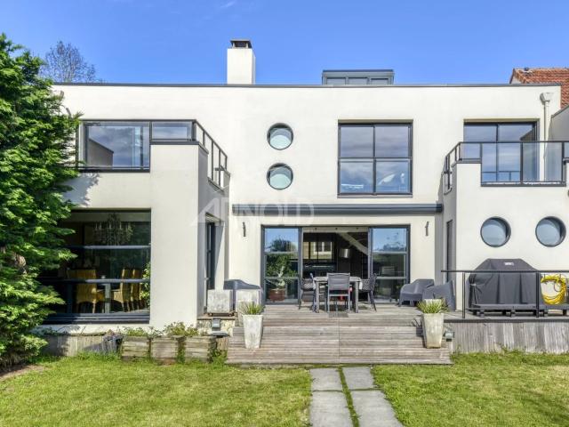 Maison 7 pièces 209 m²