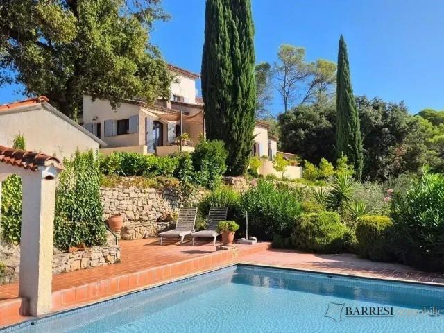 Maison 7 pièces 211 m²
