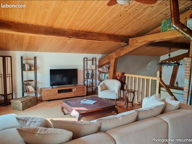 Maison 7 pièces 212 m²