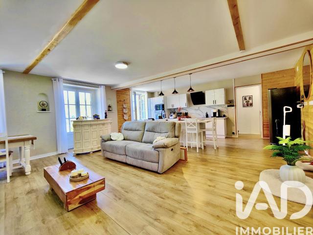 Maison 7 pièces 190 m²
