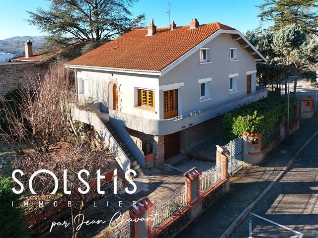 Maison 7 pièces 212 m²