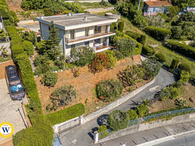 Maison 7 pièces 212 m²