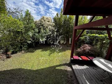 Maison 7 pièces 212 m²