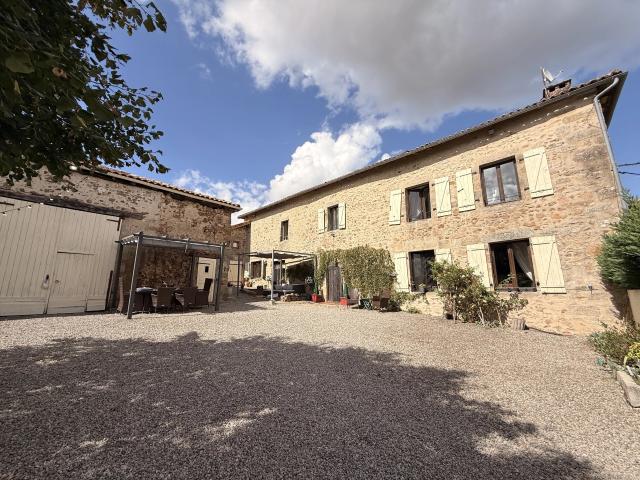 Maison 7 pièces 213 m²