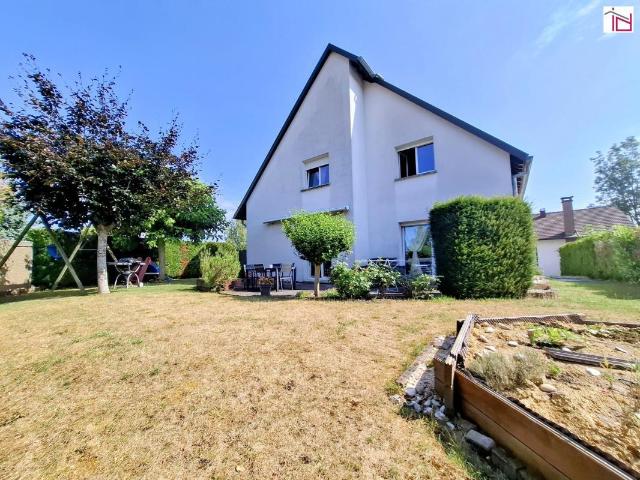 Maison 7 pièces 213 m²