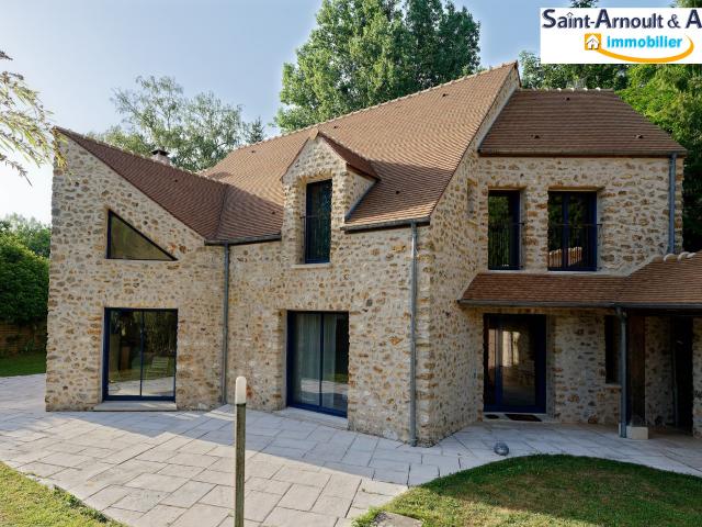 Maison 7 pièces 213 m²