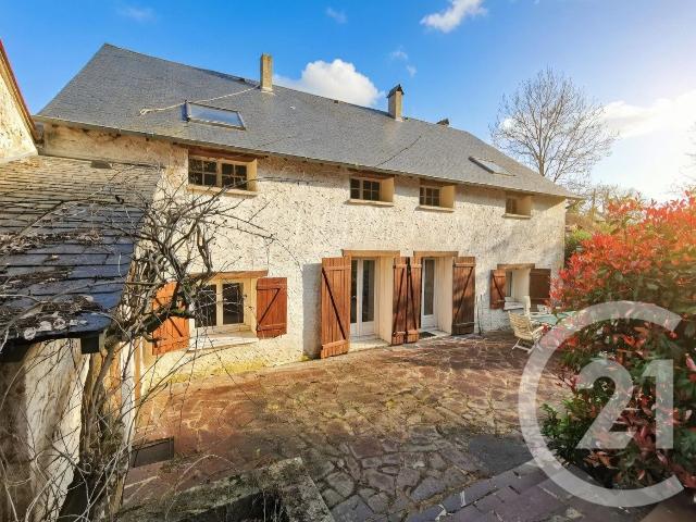 Maison 7 pièces 213 m²