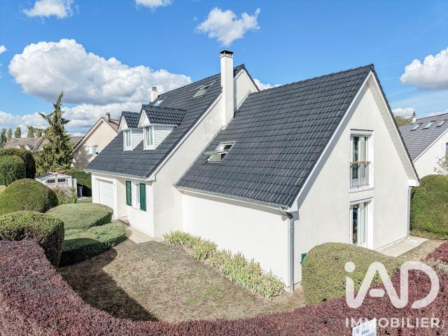 Maison 7 pièces 213 m²
