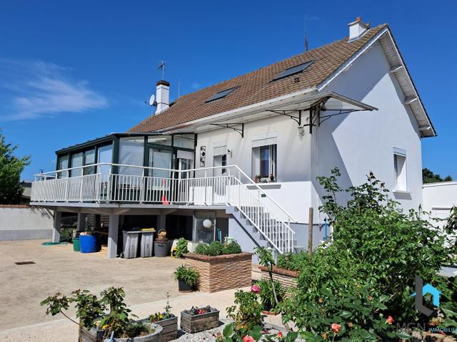 Maison 7 pièces 213 m²