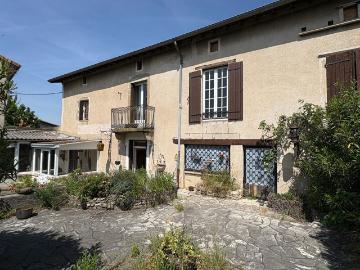 Maison 7 pièces 213 m²