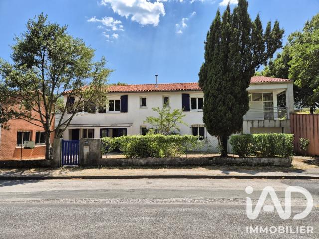 Maison 7 pièces 213 m²