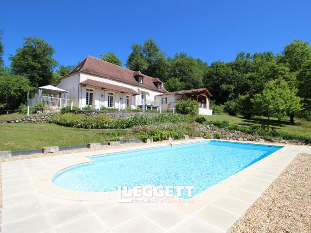 Maison 7 pièces 213 m²