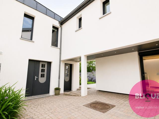 Maison 7 pièces 213 m²