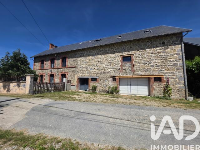 Maison 7 pièces 224 m²