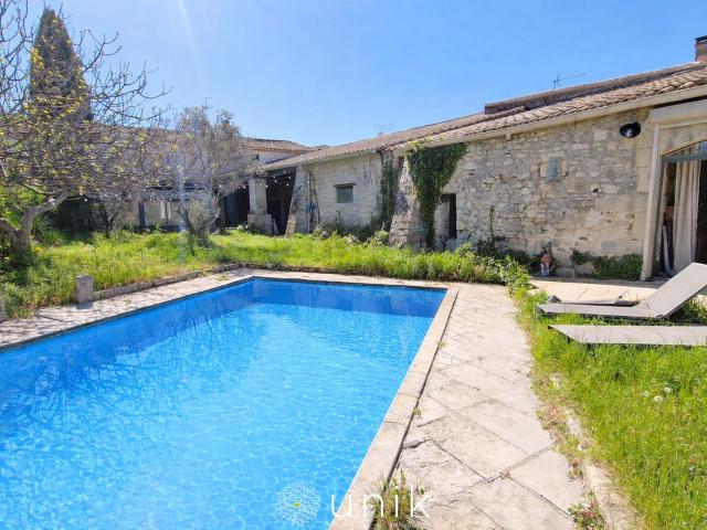 Maison 7 pièces 224 m²