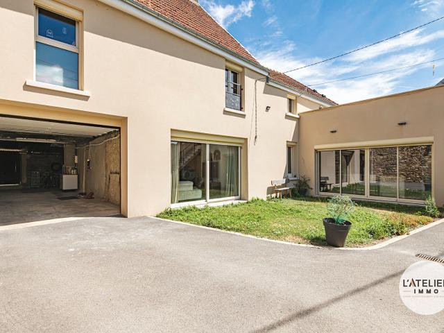 Maison 7 pièces 224 m²