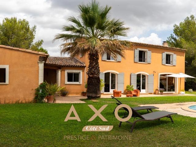 Maison 7 pièces 224 m²