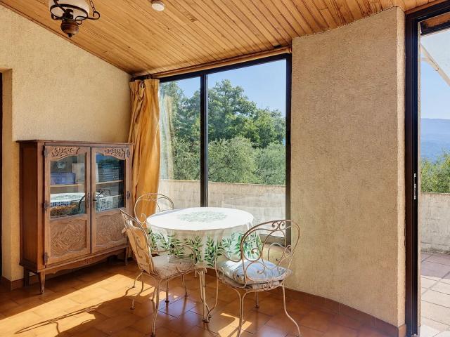 Maison 7 pièces 224 m²