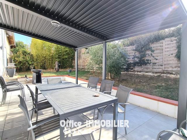 Maison 7 pièces 224 m²