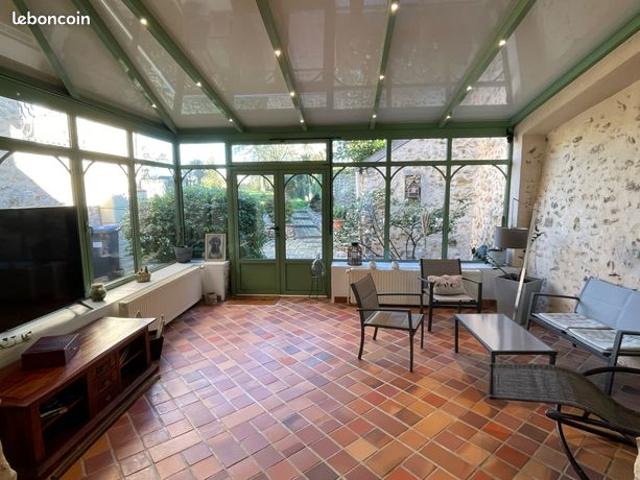 Maison 7 pièces 224 m²