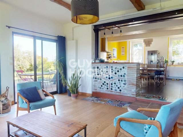 Maison 7 pièces 225 m²