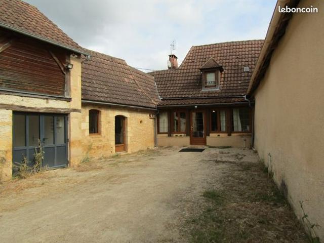 Maison 7 pièces 225 m²