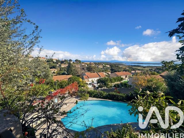 Maison 7 pièces 225 m²