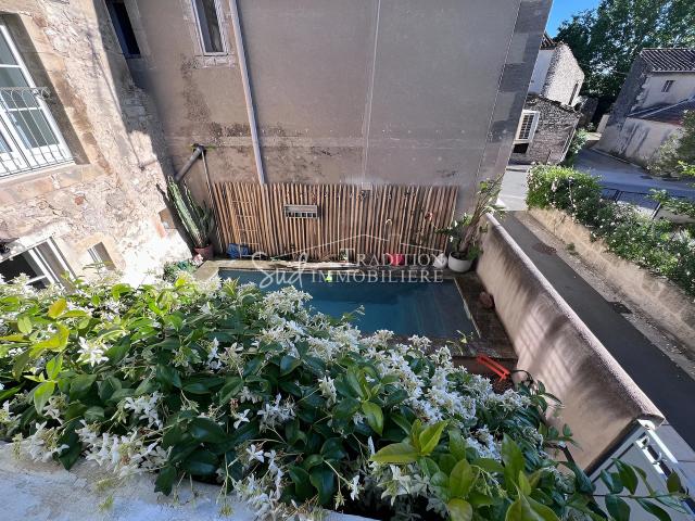 Maison 7 pièces 225 m²