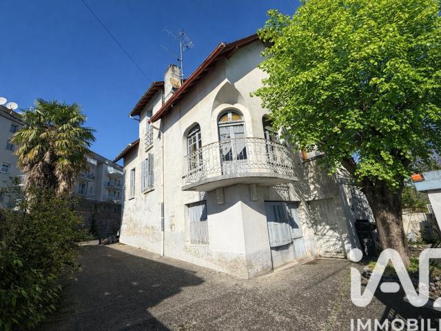 Maison 7 pièces 225 m²