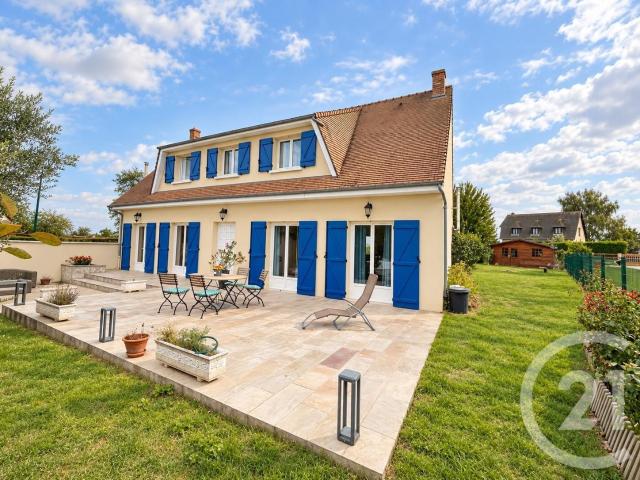 Maison 7 pièces 225 m²