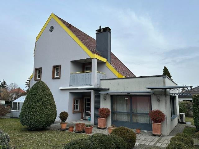 Maison 7 pièces 226 m²