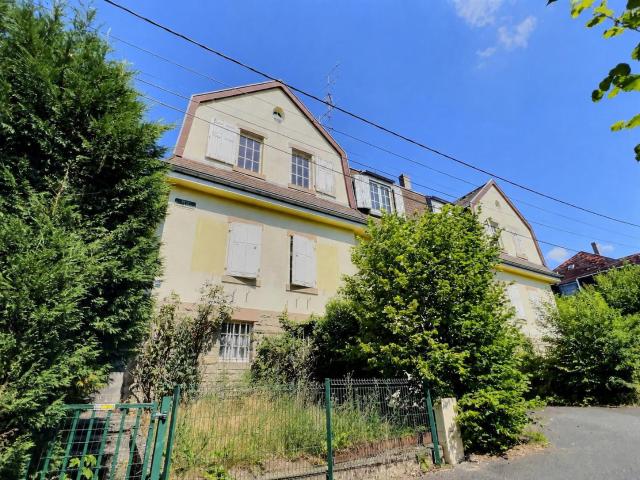 Maison 7 pièces 227 m²