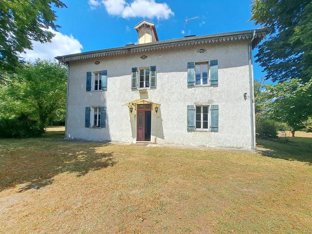 Maison 7 pièces 228 m²