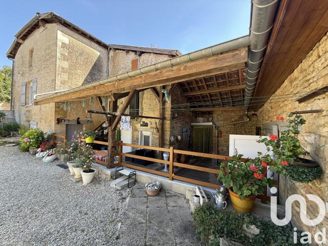 Maison 7 pièces 228 m²